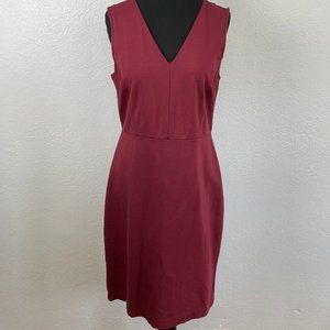 Ann Taylor LOFT Women's Burgundy V Neck Sleeveless Sheath Dress